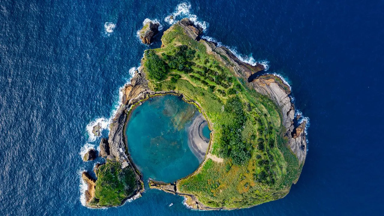 Top Hidden Gem Destinations for Unique Travel Experiences